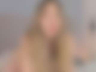 Chloe Dee's Live Sex Cam Show