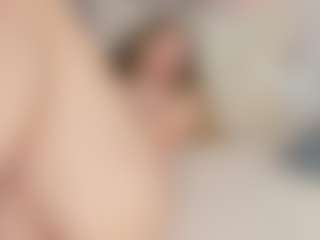 Chloe Dee's Live Sex Cam Show