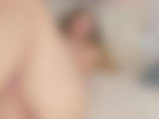 Chloe Dee's Live Sex Cam Show