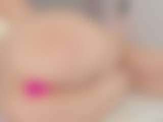 Chloe Dee's Live Sex Cam Show