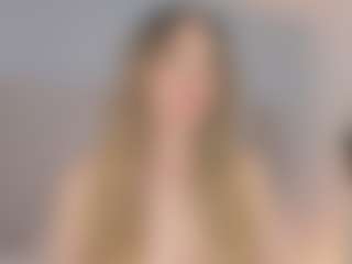 Chloe Dee's Live Sex Cam Show