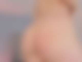 Chloe Dee's Live Sex Cam Show