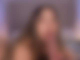 Chloe Dee's Live Sex Cam Show