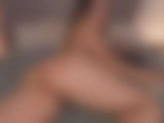 Chloe Dee's Live Sex Cam Show