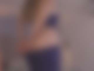 Chloe Dee's Live Sex Cam Show