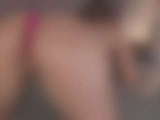 Chloe Dee's Live Sex Cam Show
