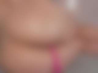 Live cam show with Chloe Dee - Riding on Cam Slut