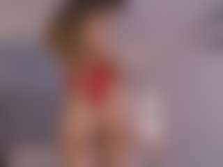 Chloe Dee's Live Sex Cam Show