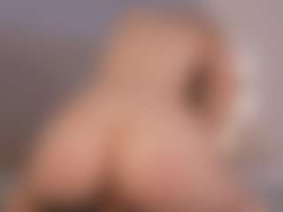 Chloe Dee's Live Sex Cam Show