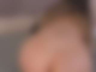 Live cam show with Chloe Dee - Tease Blonde Hair on Camming Site