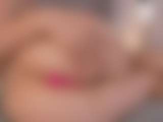 Chloe Dee's Live Sex Cam Show