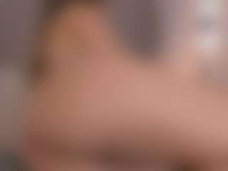 Live cam show with Chloe Dee - Colombian on Camsoda | colombia