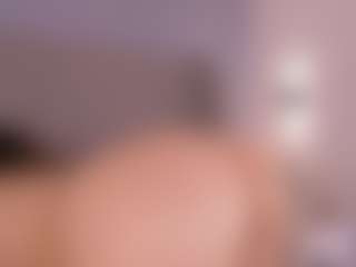 Live cam show with Chloe Dee - Asshole on Camsoda