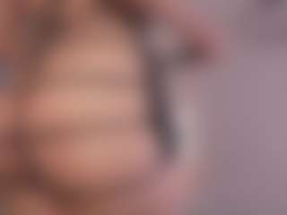 Chloe Dee's Live Sex Cam Show