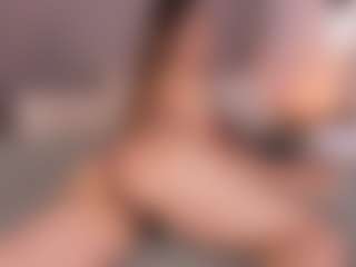 Live cam show with Chloe Dee - Colombian on Camsoda | colombia