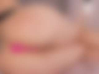 Chloe Dee's Live Sex Cam Show