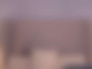 Live cam show with Chloe Dee - Tight on Milfs Live