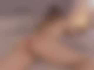 Live cam show with Chloe Dee - Blonde Hair Amateur on TeamSkeetLive