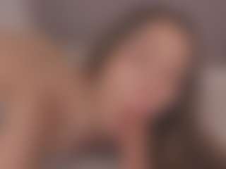 Live cam show with Chloe Dee - Sexwebcam on LiveSexCams6