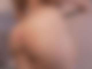 Chloe Dee's Live Sex Cam Show