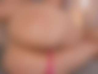 Chloe Dee's Live Sex Cam Show