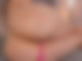 Chloe Dee's Live Sex Cam Show