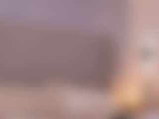 Live cam show with Chloe Dee - Tight on Mixed Magazine Live