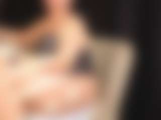 Live cam show with MatureVeronica - Public on Strip Flash - Live Sex Shows