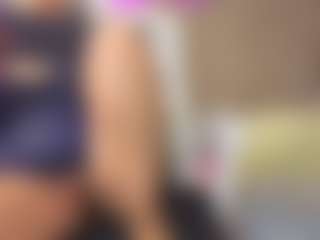 Live cam show with MatureVeronica - Halloween on justonemore.cc