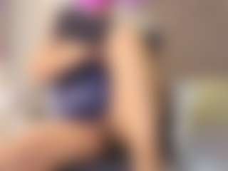 MatureVeronica's Live Sex Cam Show