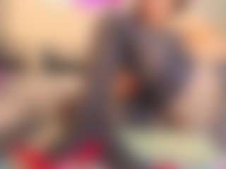 MatureVeronica's Live Sex Cam Show