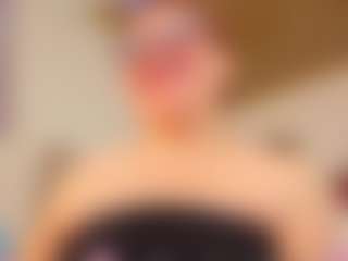 MatureVeronica's Live Sex Cam Show