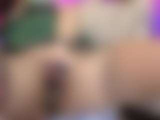 Live cam show with MatureVeronica - Public Mature on Milfs Live