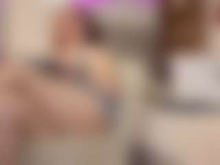 Live cam show with MatureVeronica - Halloween on https://playwithruby.com