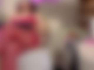 Live cam show with MatureVeronica - Public Brown Hair on TeamSkeetLive