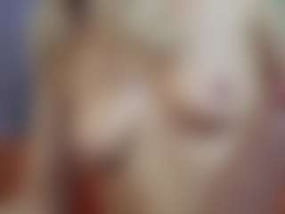 Live cam show with Serenexx - British on https://playwithruby.com
