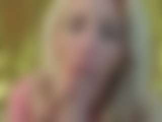 Live cam show with Serenexx - Porn on SinfulBabes