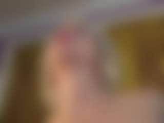 Live cam show with Serenexx - Solo on Camsoda