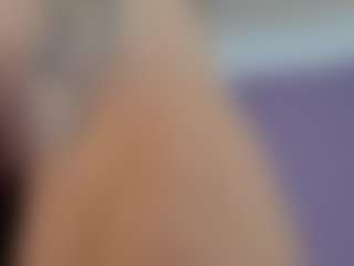 Live cam show with Serenexx - Middle Aged on Camsoda