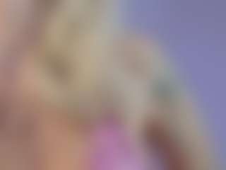 Live cam show with Serenexx - Mature on Camming Site