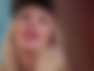 Live cam show with Serenexx - Solo on Streamer API