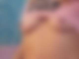 Live cam show with Serenexx - Mature on Camsoda