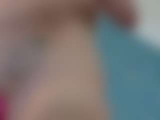 Live cam show with Serenexx - Middle Aged on Streamer API