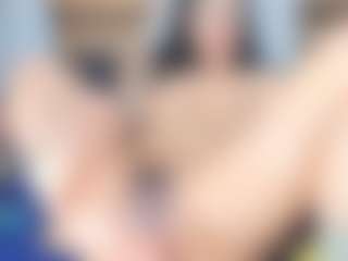 Live cam show with janette-rider - Brown Hair MILF on AdultVida.com