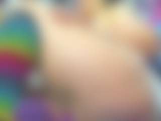 atenea160 MILF webcam performer live streaming
