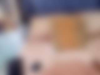 emily-86's Live Sex Cam Show
