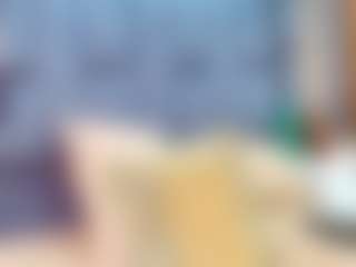 emily-86's Live Sex Cam Show