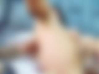 emily-86's Live Sex Cam Show