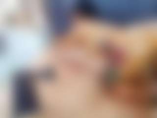 emily-86's Live Sex Cam Show
