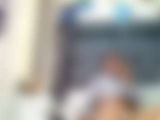 emily-86's Live Sex Cam Show